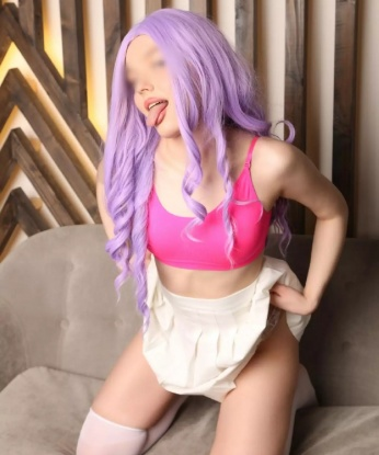 Развратная девушка со своими горячими объятиями ждет тебя для незабываемого вечера вдвоем. Уютно, комфортно, страстно - вот что ты найдешь у меня! 2533, 19 лет